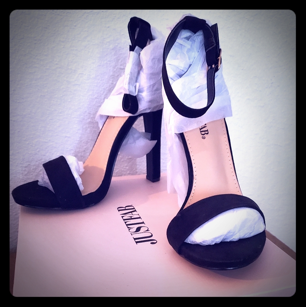 Heeled sandals